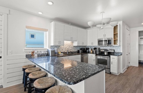 Laguna Beach Estates House | Beach House - Family Tides by PHG