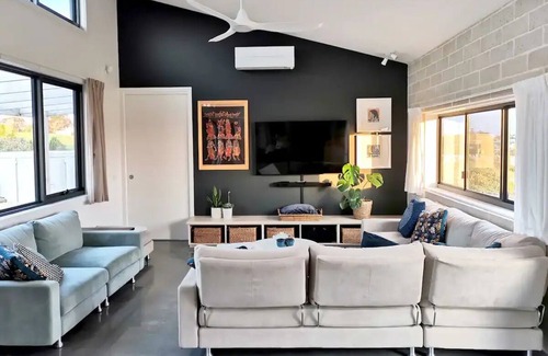 Cape Paterson House | Beach house in award-winning Eco Village surrounded by stunning beaches.nn