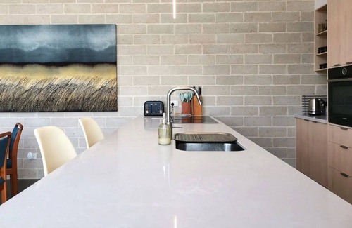 Cape Paterson House | Beach house in award-winning Eco Village surrounded by stunning beaches.nn