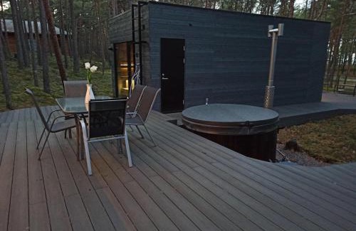 Laulasmaa Apartment | Beach house in Lohusalu - for extra cost sauna and barrel bath