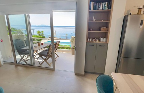 Agios Vasileios House | "Beach house Risa Crete". House with pool and air conditioning right on the beach, wifi, BBQ and sea view Watch video? Enter on YouTube under Beach House Risa Crete.