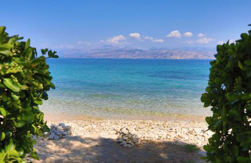 Kassiopi House | Beach House Varvara