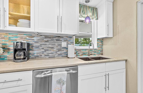 Raymonde Shores House | Beach house with Pool! Seconds to the Ocean and the River