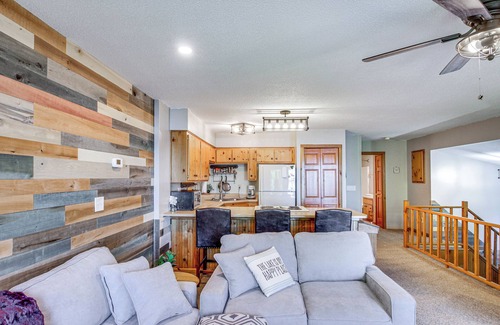 Brainerd House | Beach & Lake Access: Brainerd Townhome