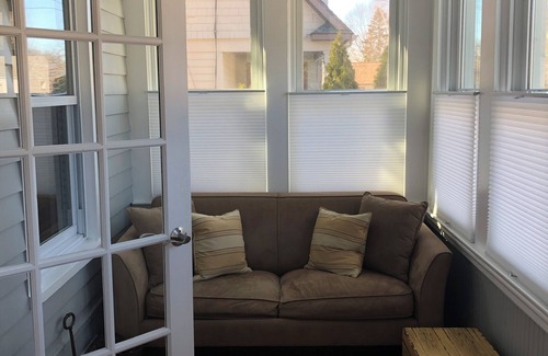 Milford House | Beach Neighborhood House…walk to beach, downtown and train station.