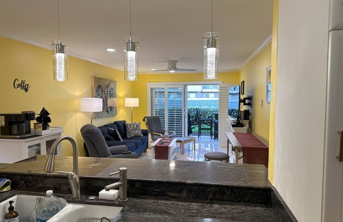 Port Hueneme Condo | Beach/Ocean View Vacation Rental. Steps To The Beach. Relax And Be Pampered.