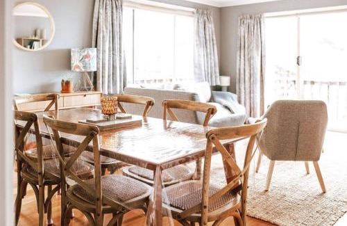 Bicheno House | Beach Outlook - Family Friendly!