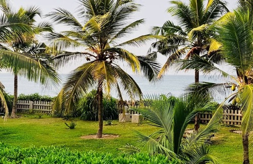 Nilaveli Apartment | Beach Paradise by Oceanfront Condos