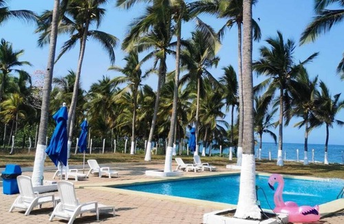 Barra de Potosi Hotel | Beach Paradise