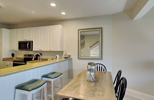 Fort Walton Beach - Destin House | Beach Pointe #902 - Ocean Pearl | Near Beach + Pool