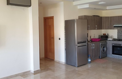 Casablanca Apartment | Beach Resort with Pools and Beach Access