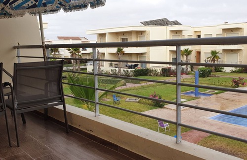 Casablanca Apartment | Beach Resort with Pools and Beach Access