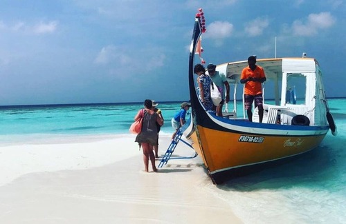 Hangnaameedhoo House | Beach stay in Maldives