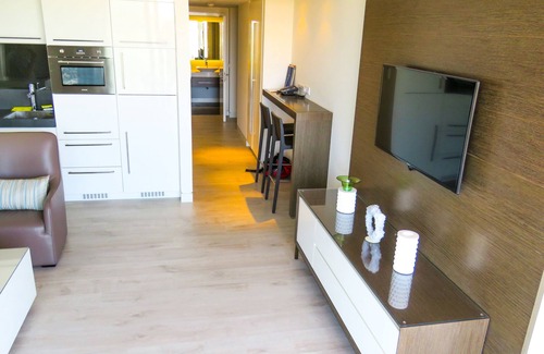 Herzliya Pituach Apartment | Beach Suite in Ritz-Carlton hotel - Herzliya