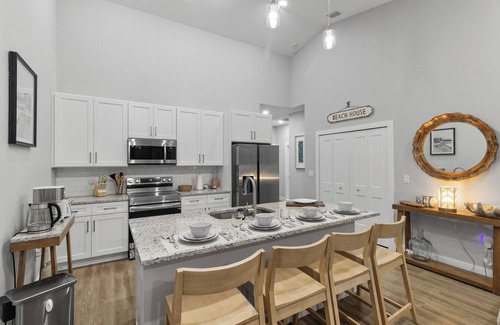 Englewood East House | Beach, Sun, Grill, Golf, Fishing & Biking