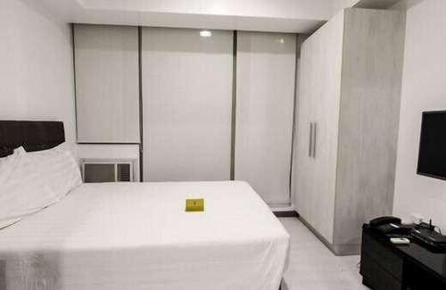 Don Bosco Apartment | Beach view 1-BedRM @ Azure Rio East 814