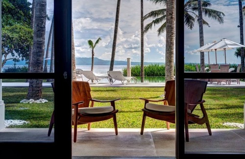 Candi Dasa House | Beach View 4BR Villa Located In Candidasa! 8Min Walk To The Beach! W/Swim Pool!