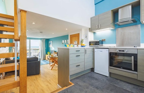 Broad Haven House | Beach View - "cracking sea views"