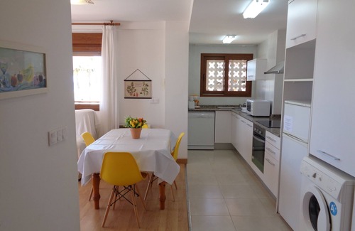 Peniscola Apartment | Beachfront Apartment, Peñíscola, Air conditioning, WiFi, 🅿