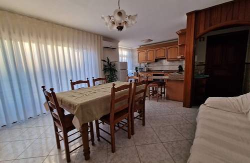 Furadouro Apartment | "Beachfront apartment - Praia do Furadouro with Wi-Fi"