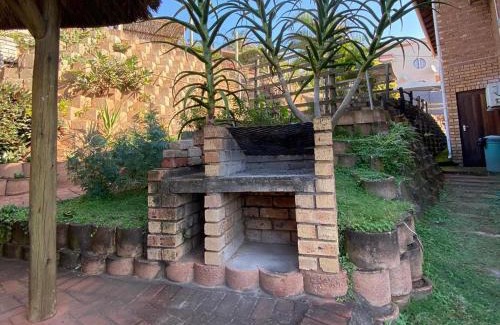 Kingsburgh Apartment | Beachfront Cabanas