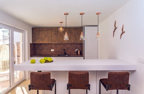 Tice Villa | Beachfront Casa Ahoi with 2 bedrooms, heated pool, Villa with amazing sea views