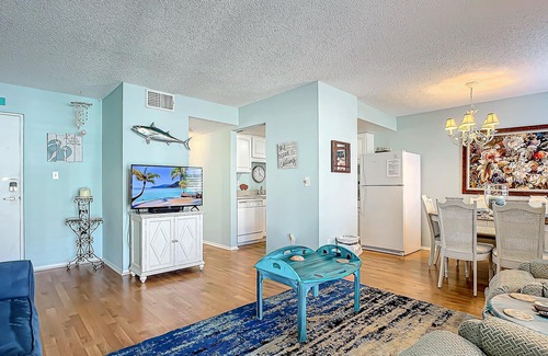 Sea Dunes Condo | Beachfront Condo at Colony Beach Club - Ocean Views, Pool, Patio, Sleeps 4