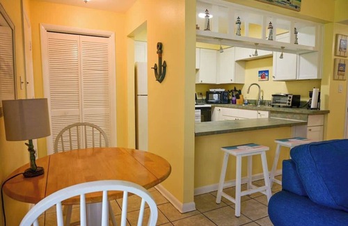 Cocoa Beach Condo | Beachfront Condo at Diplomat – Steps to Sand