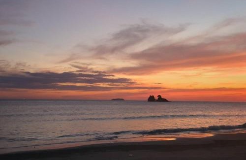 Mae Pim Apartment | Beachfront Condo Escape 243