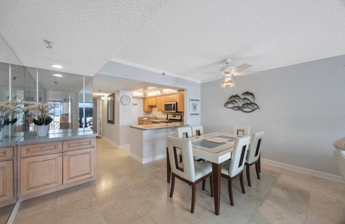Madeira Beach Condo | Beachfront Condo, Walk to John's Pass