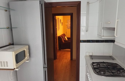 L'Albufereta Apartment | BEACHFRONT, FREE GARAGE, SWIMMING POOL, LARGE TERRACE AND WIFI 500MB