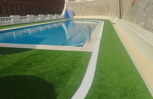 L'Albufereta Apartment | BEACHFRONT, FREE GARAGE, SWIMMING POOL, LARGE TERRACE AND WIFI 500MB