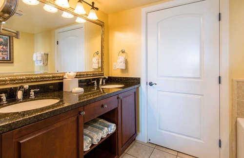 Flag Hill Resort | Beachfront Frenchman's Cove Resort + Amenities, 2-Bedroom Suite