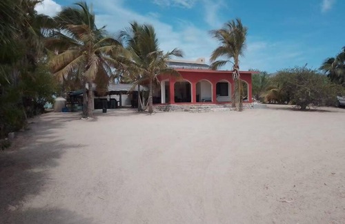 El Sargento House | Beachfront house in a beatiful n' perfect location