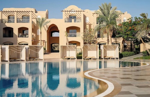 Sharm El Sheikh Resort | Beachfront Luxury & Garden Views – Family-Friendly Fun Awaits