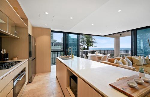 Palm Beach Apartment | Beachfront Luxury Palm Beach