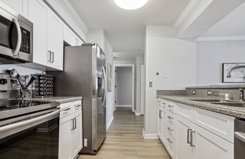 Jacksonville Beach Condo | BEACHFRONT.Mayo Clinic. Sawgrass TPC Players Cup.5 star reviews