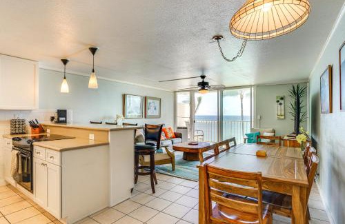 Punaluu Apartment | Beachfront Penthouse with 3 Lanais on Oahu!