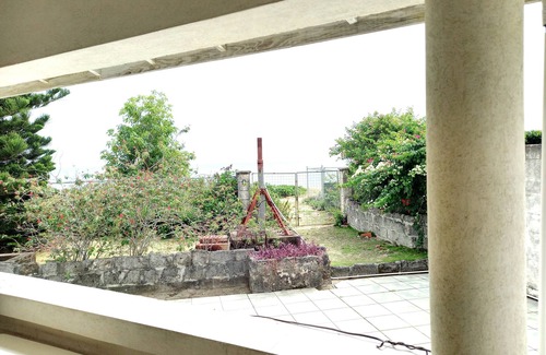 Bridgetown House | Beachfront Studio Apartment - Brighton Beach