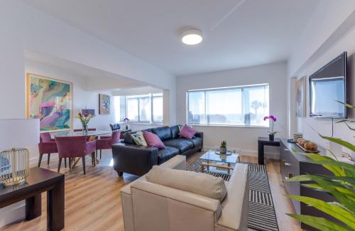 Kareeberg Apartment | Beachfront stunning sea views