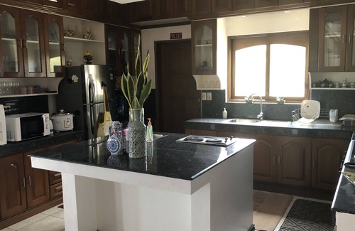 San Juan Villa | Beachfront Villa Victoria Resort 5 bedrooms, 3.5 bath,15 PAX