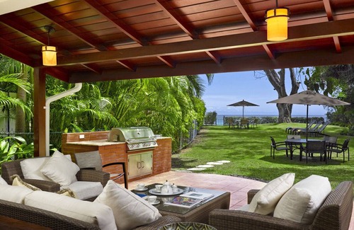 Folkestone Villa | Beachfront Villa with Plunge Pool - Church Point 2