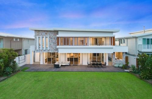 Kingscliff House | Beachfront Wellness Retreat