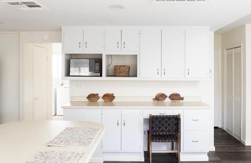 Mission Beach House | Beachhaven Bay