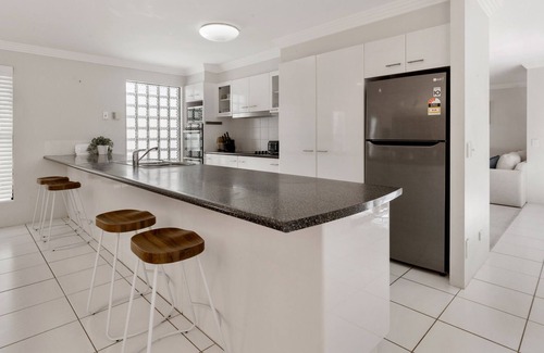 Bokarina House | Beachside Beachhouse Bokarina