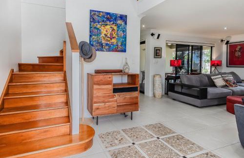 Casuarina Villa | Beachside Escape on Cottonwood