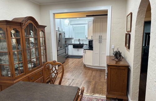 Long Beach House | Beachside luxury, completely renovated 2023