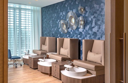 Clearwater Beach Resort | Beachside Resort, Presidential 4-Bedroom Oceanfront Suite + Amenities