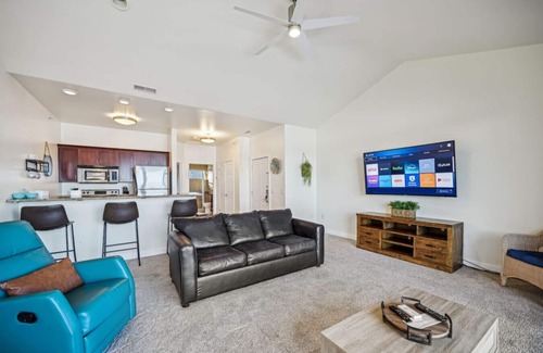 Lake Delton Condo | Beachview Twin #1 at Delton Grand (428)