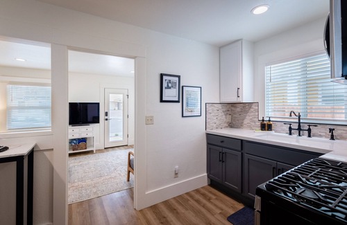 Downtown House | Beachy Keen Cottage of Pismo Beach DOG FRIENDLY